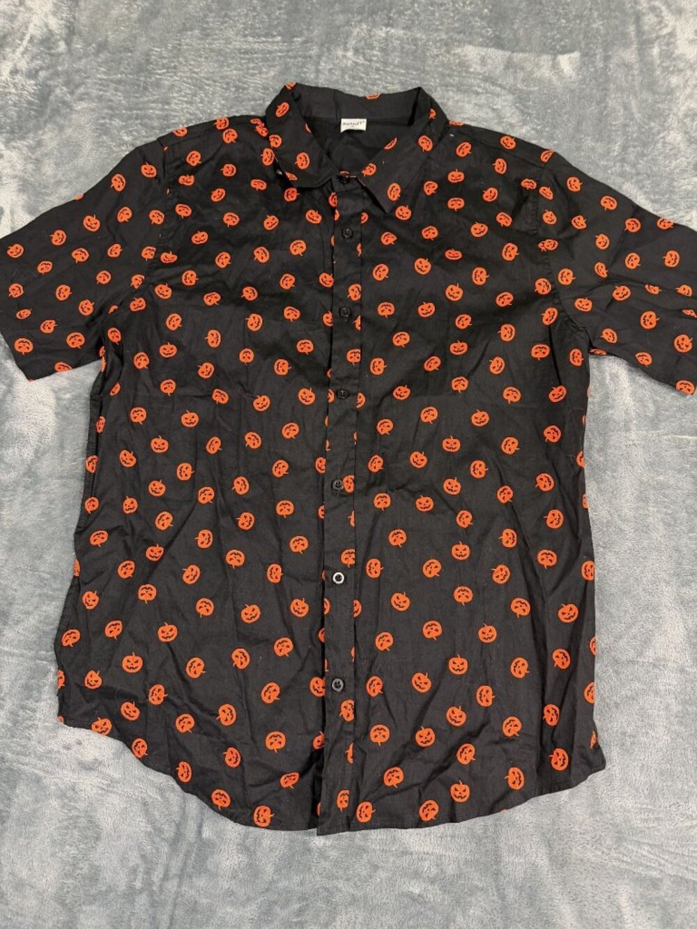 Spirit Halloween Pumpkin Print Black & Orange Short Sleeve Button-Up Shirt M